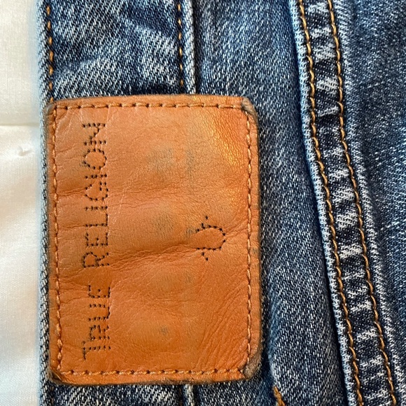 True Religion size 25 women jeans. - Picture 4 of 4